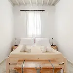 Lejlighed Elenitas House In *